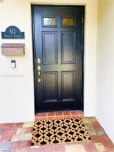 813 Angelo Ave in Coral Gables, FL - Building Photo - Building Photo