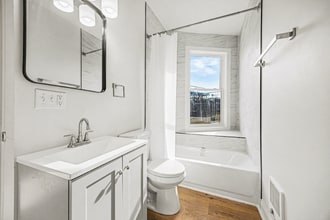 3337 Reading Rd in Cincinnati, OH - Building Photo - Building Photo