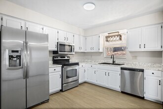 3433 Ben Alder Ln in Knoxville, TN - Foto de edificio - Building Photo