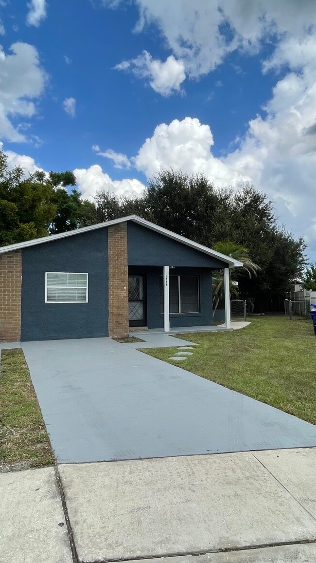 property at 1533 Lay Ct