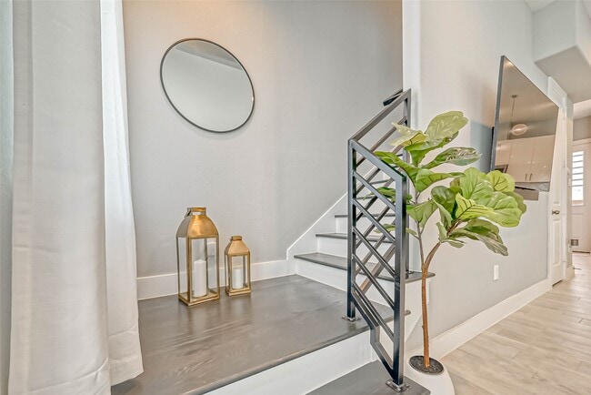 property at 1806 Schweikhardt St