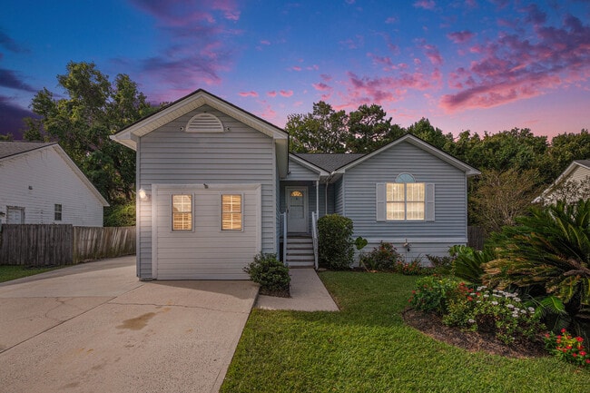 property at 1167 Landsdowne Dr
