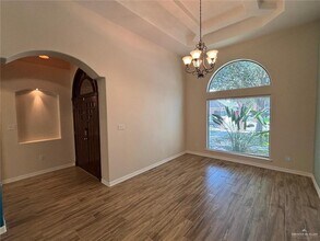 2304 Brazos Ave in McAllen, TX - Building Photo - Building Photo