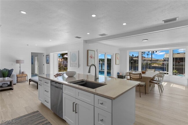 property at 14701 Fair Havens Rd