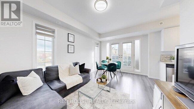 26 Bruce St in Vaughan, ON - Building Photo - Building Photo