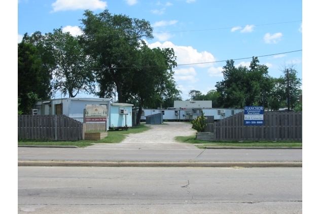 Whispering Pines Trailer Park in Houston, TX - Building Photo