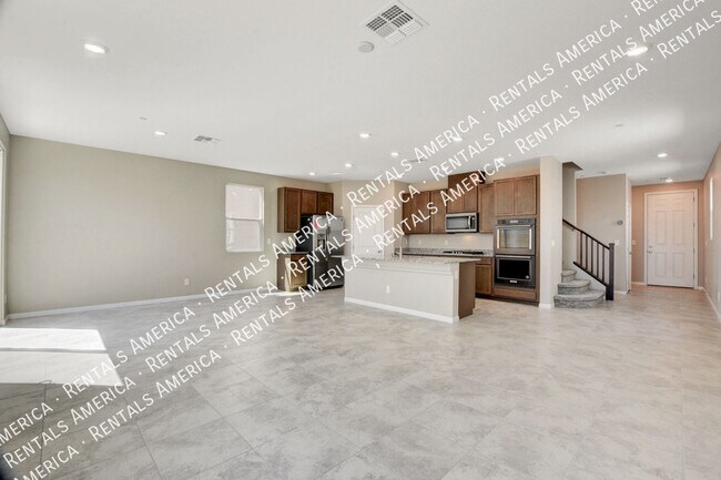 6820 Calvitero St in Las Vegas, NV - Building Photo - Building Photo