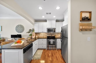 2277 Peachtree Rd in Atlanta, GA - Building Photo - Building Photo