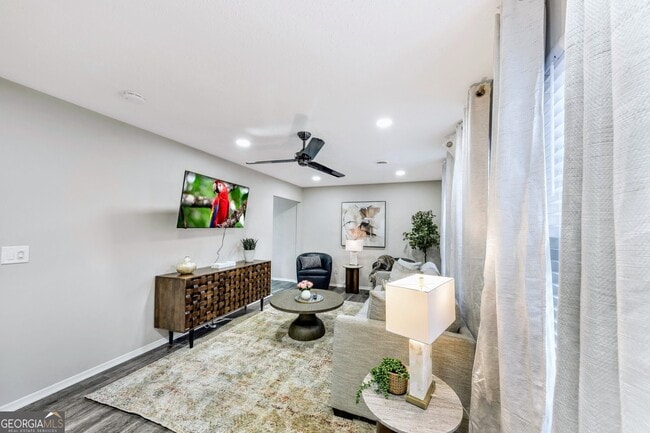 3715 Clearwater Dr in College Park, GA - Building Photo - Building Photo