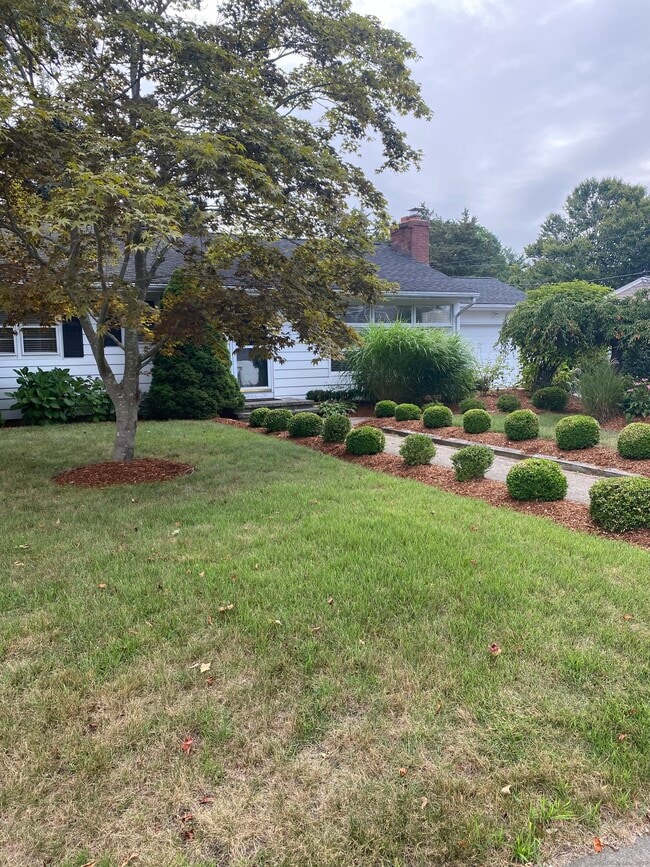 25 Fenwood Rd in Old Saybrook, CT - Building Photo - Building Photo