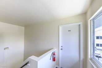 22481 Westchester Blvd in Port Charlotte, FL - Foto de edificio - Building Photo