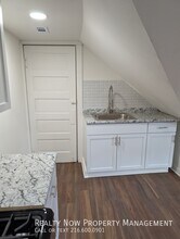 7501 Berry Ave in Cleveland, OH - Building Photo - Building Photo