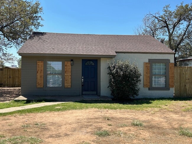 property at 2711 Dartmouth St