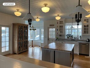 33 Ogden Ln in Quogue, NY - Building Photo - Building Photo