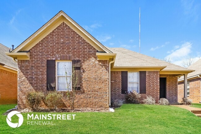 property at 1021 Crayton Ridge Dr