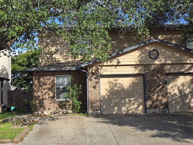 property at 7914 Galaway Bay