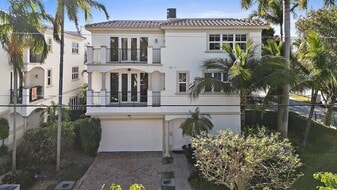 1600 NE 9th St in Fort Lauderdale, FL - Building Photo