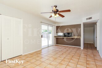 3301 W Mountain View Rd in Phoenix, AZ - Building Photo - Building Photo