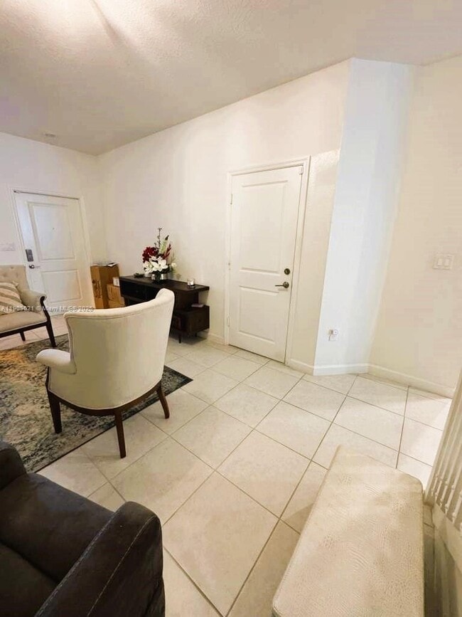 13158 SW 233rd St in Princeton, FL - Building Photo - Building Photo