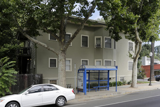 1830 P St in Sacramento, CA - Building Photo - Building Photo