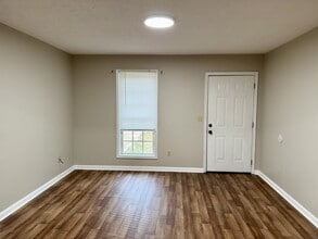 116 Cottonwood Dr in Houston, MS - Building Photo - Building Photo