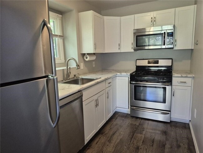 22 Partridgeberry Way in West Henrietta, NY - Building Photo - Building Photo