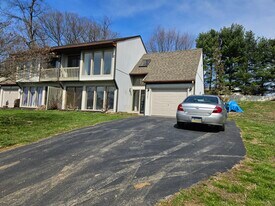 3491 Horizon Dr in Lancaster, PA - Building Photo