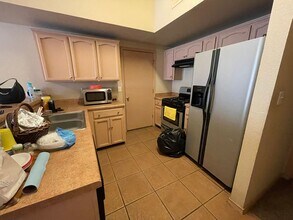 481 Valle Calido Dr in Socorro, TX - Building Photo - Building Photo