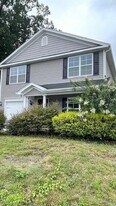 901 Pitman Rd in Greensboro, NC - Building Photo
