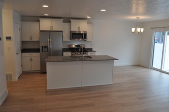 14928 Messi St in Herriman, UT - Building Photo - Building Photo