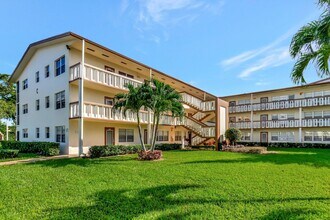 116 Mansfield C in Boca Raton, FL - Building Photo - Building Photo