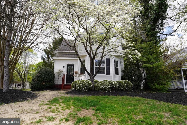 property at 610 Jackson St