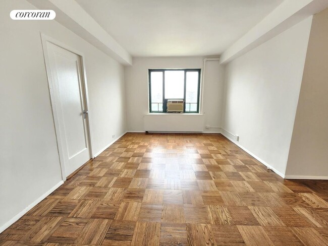 property at 1949 McGraw Ave