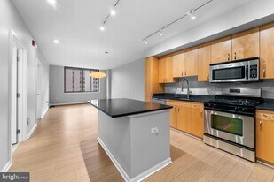 440 L St NW in Washington, DC - Building Photo