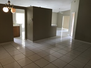 643 Wechsler Cir in Orlando, FL - Building Photo - Building Photo