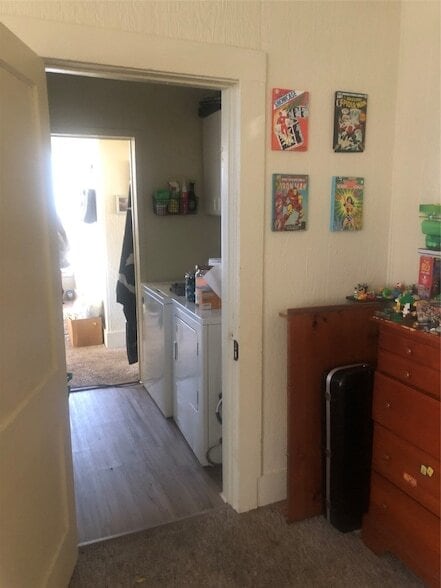 property at 521 W Collins St
