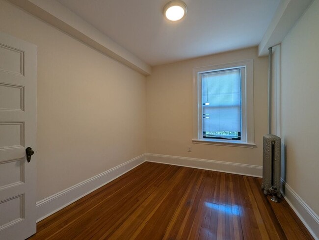 881 Massachusetts Ave in Cambridge, MA - Building Photo - Building Photo