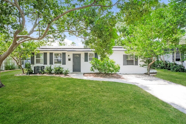 property at 174 Phoenetia Dr