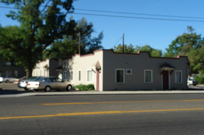 2701 W Rose Hill St in Boise, ID - Foto de edificio - Building Photo