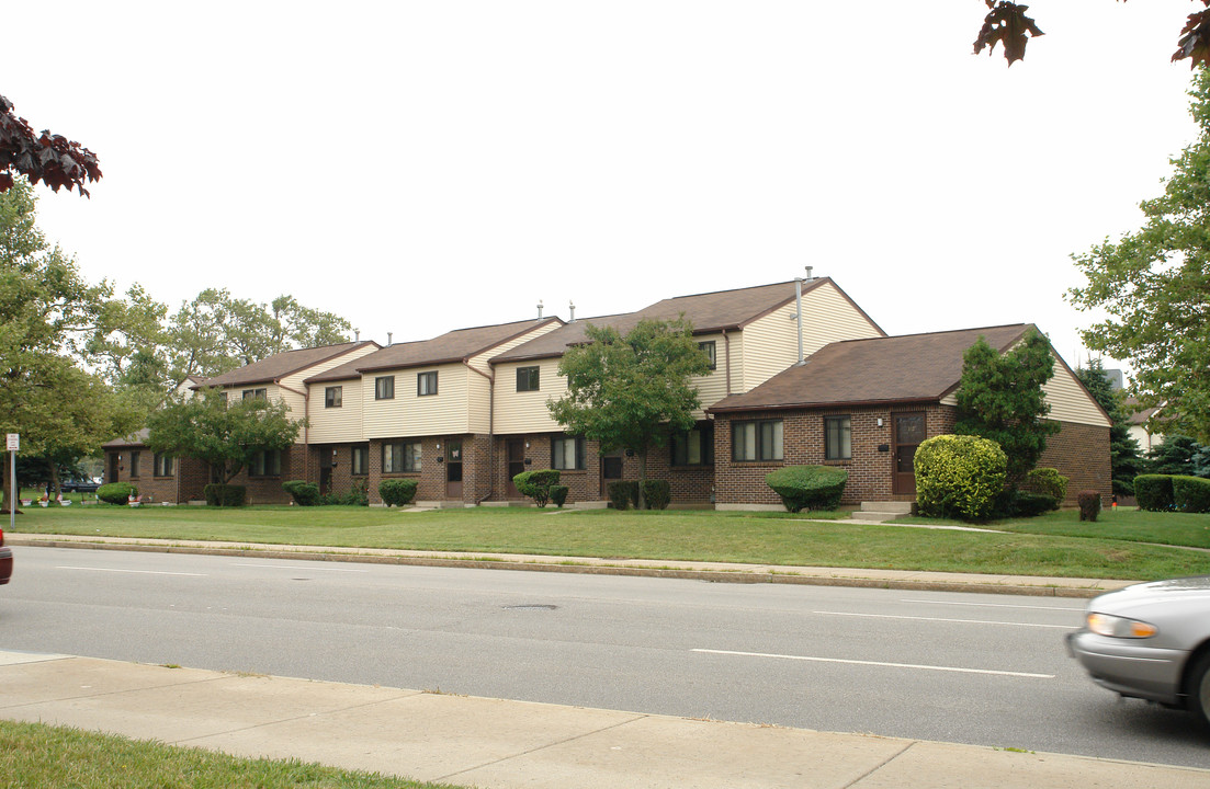 McCarley Gardens in Buffalo, NY - Building Photo