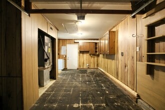 106 Harris Creek Rd in Hampton, VA - Building Photo - Building Photo