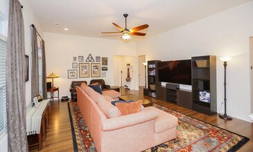 3473 Vickrey Meadow Dr in High Point, NC - Building Photo - Building Photo