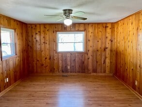 1804 Country Club Rd in Lincolnton, NC - Building Photo - Building Photo