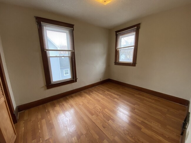 416 8th St in West Des Moines, IA - Building Photo - Building Photo