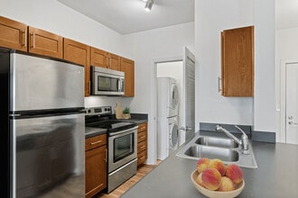 2001 East in Richmond, VA - Foto de edificio - Building Photo