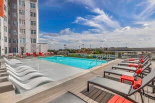 Haven at Elgin in Houston, TX - Building Photo