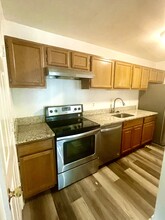 2010 Alice Ave, Unit 201 in Oxon Hill, MD - Building Photo - Building Photo