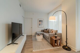1200 Rue Drummond in Montréal, QC - Building Photo - Building Photo