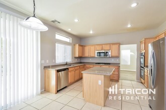 4332 Baker Hill St in Las Vegas, NV - Building Photo - Building Photo