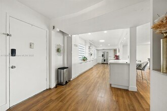 1350 NE 191st St in North Miami Beach, FL - Building Photo - Building Photo